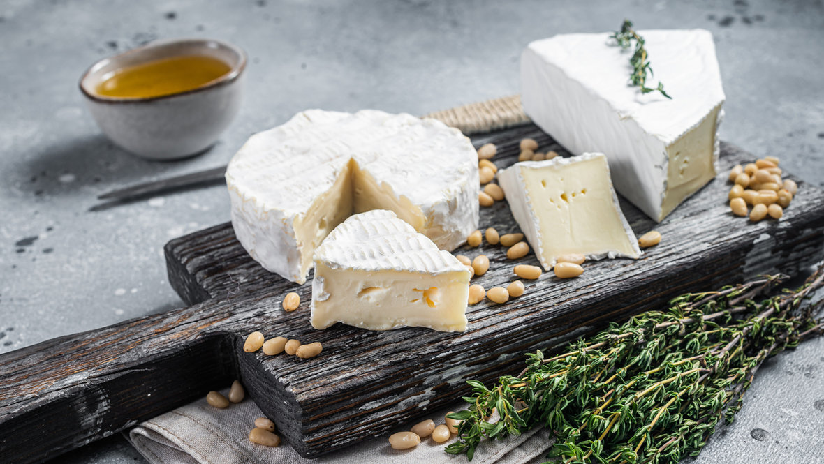 Сыр с белой плесенью