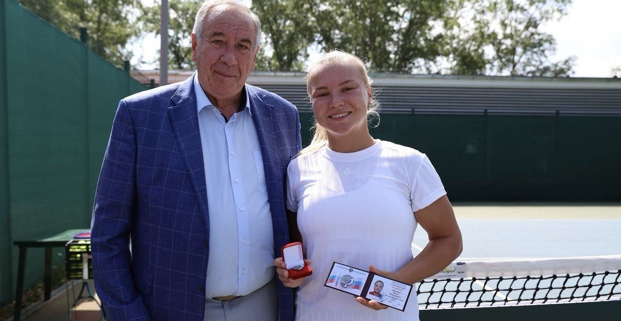 Шамиль Тарпищев и Диана Шнайдер.