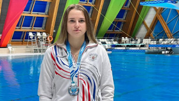 Пловчиха Эрика Сазонова