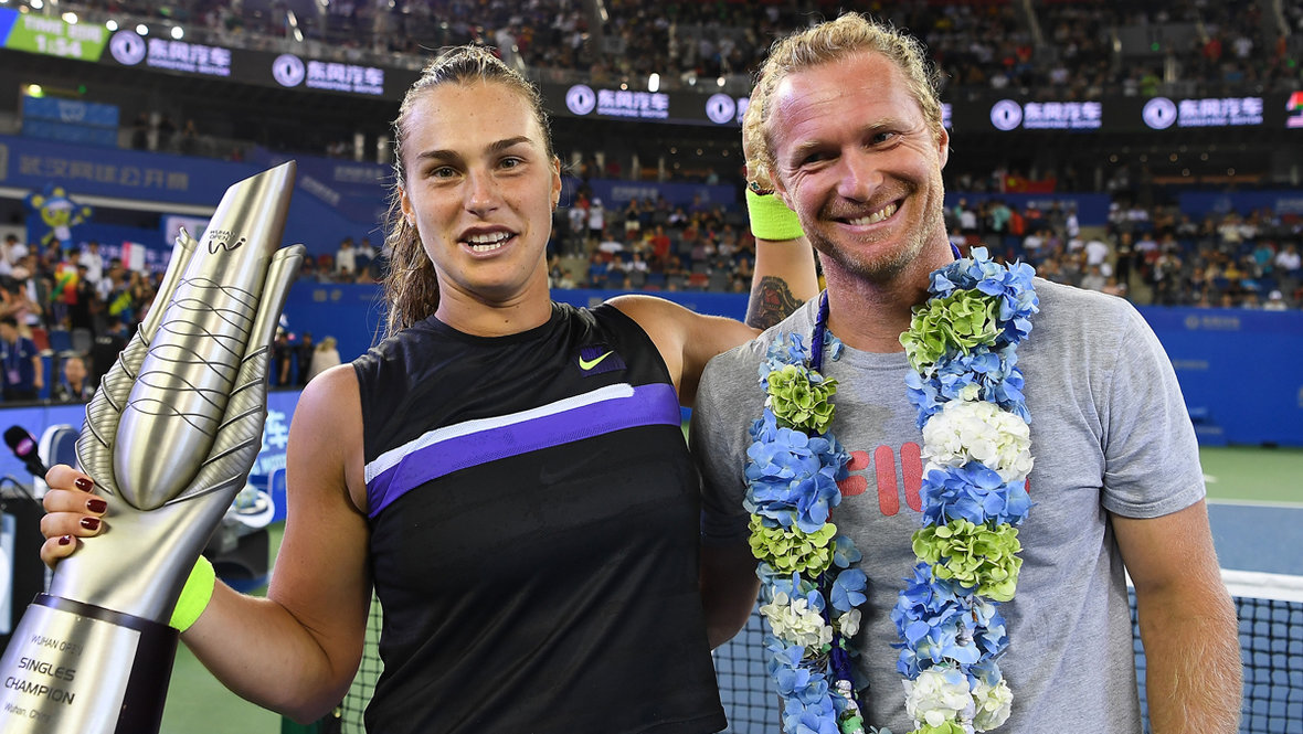 Арина Соболенко и Дмитрий Турсунов. Теннисистка Арина Соболенко и тренер Дмитрий Турсунов