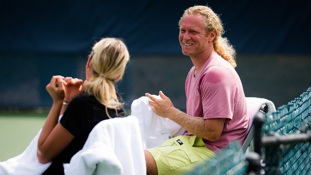 Анетт Контавейт и Дмитрий Турсунов. Теннисистка Анетт Контавейт и тренер Дмитрий Турсунов