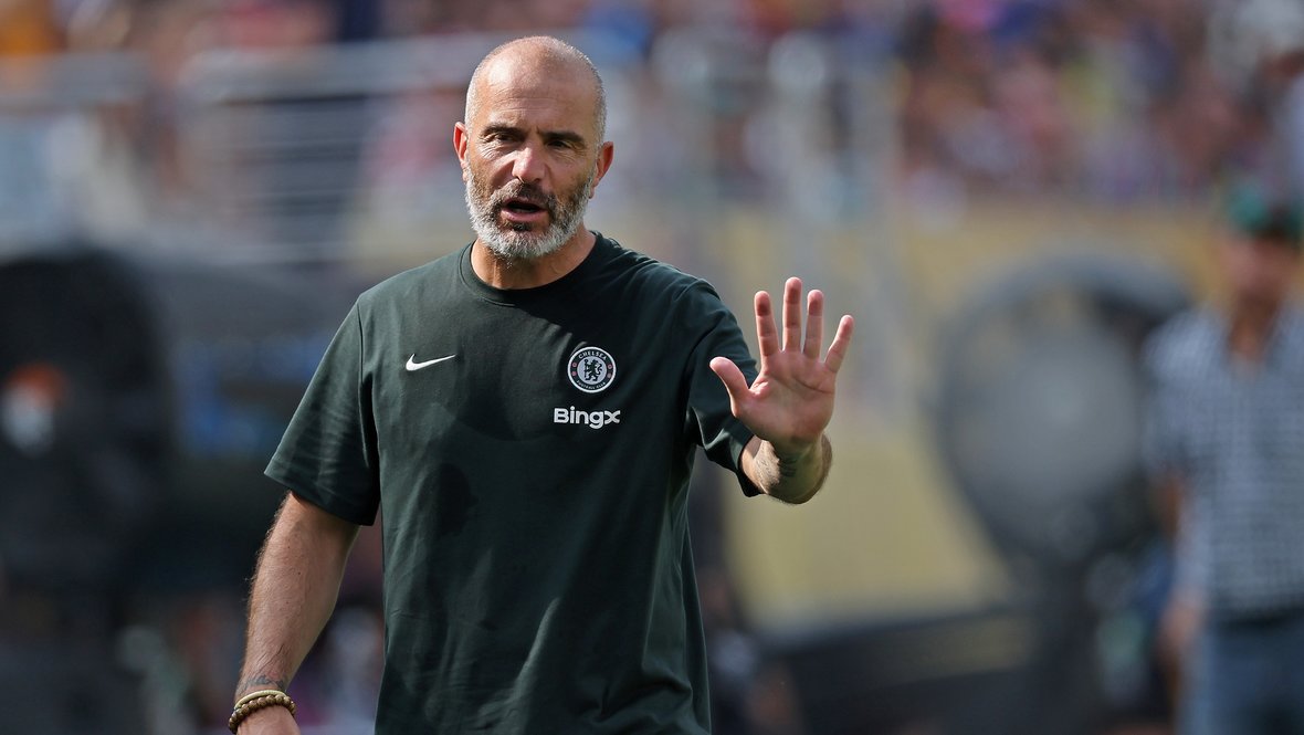 Энцо Мареска.