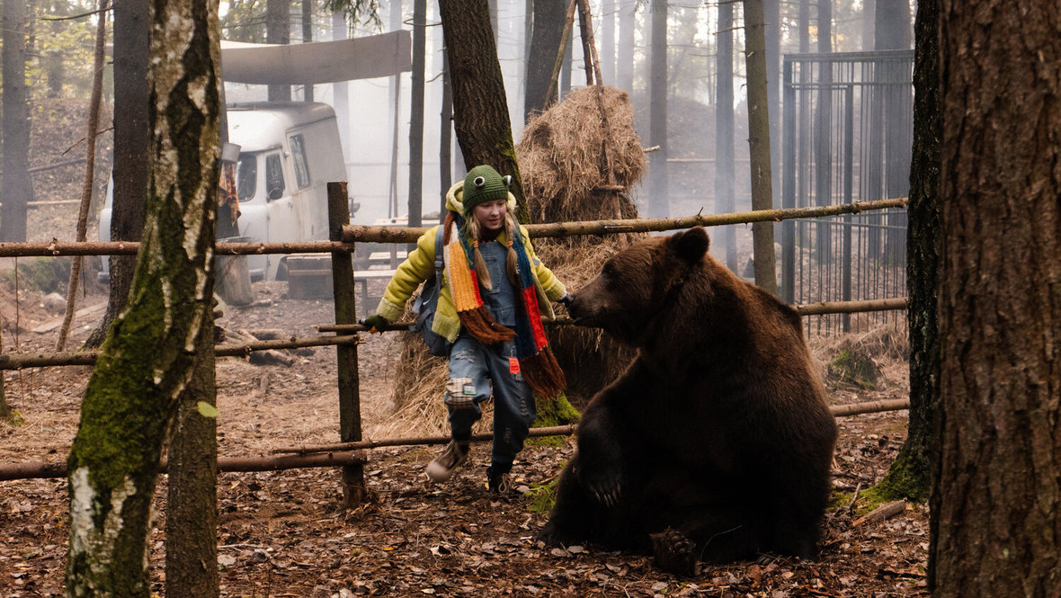 Кадр со съемок фильма «Мой папа — медведь», реж. Максим Максимов, Arna Media, Kinotsekh