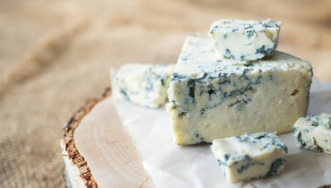 Сыр с плесенью