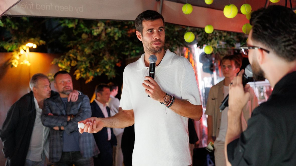 Карен Хачанов.