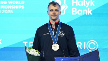 Есть медаль на ЧМ по фехтованию! Бородачев завоевал серебро и по пути отправил соперника в больницу