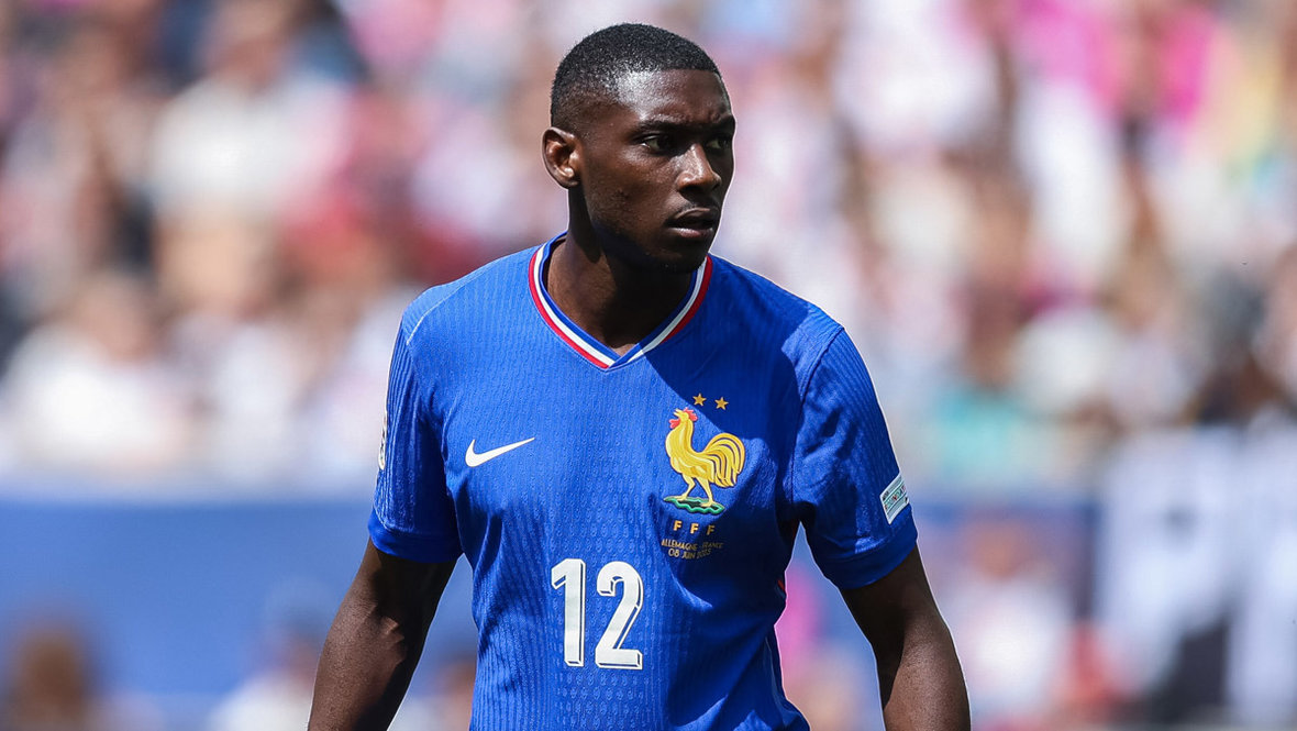 Футболист Рандаль Коло Муани