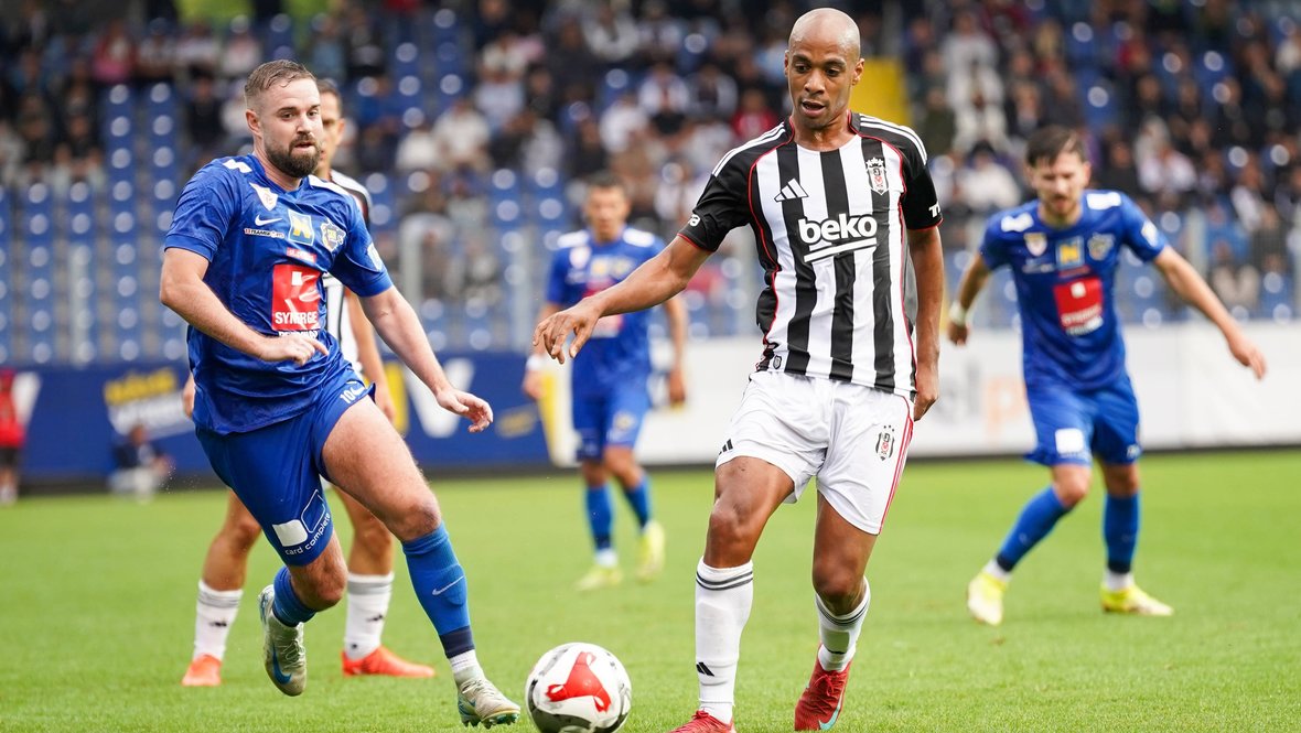 Жоау Мариу.