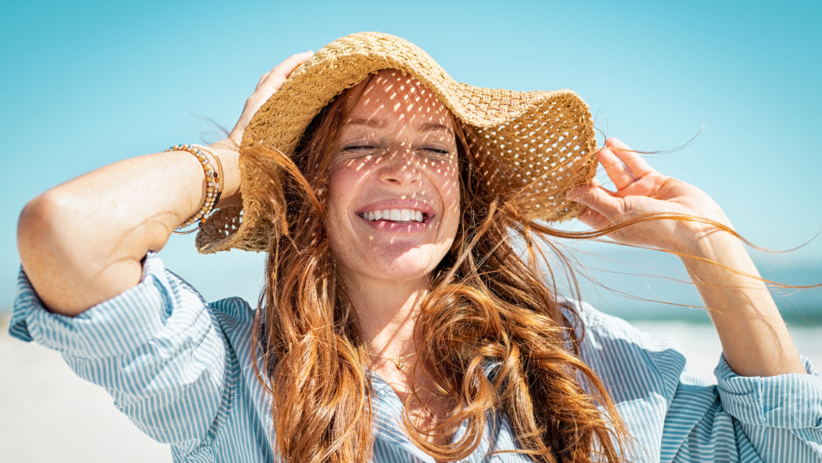 Девушка под солнцем