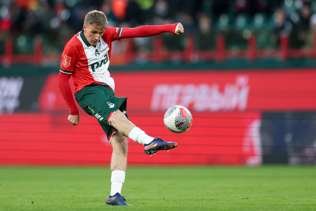 Илья Самошников.