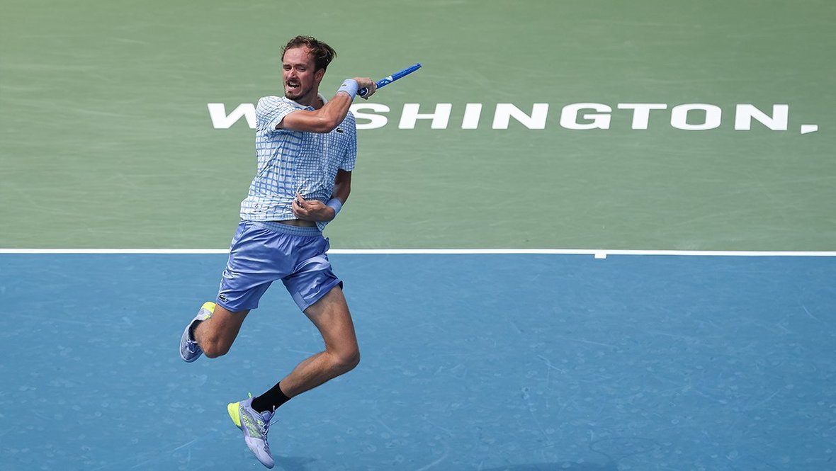 Даниил Медведев.