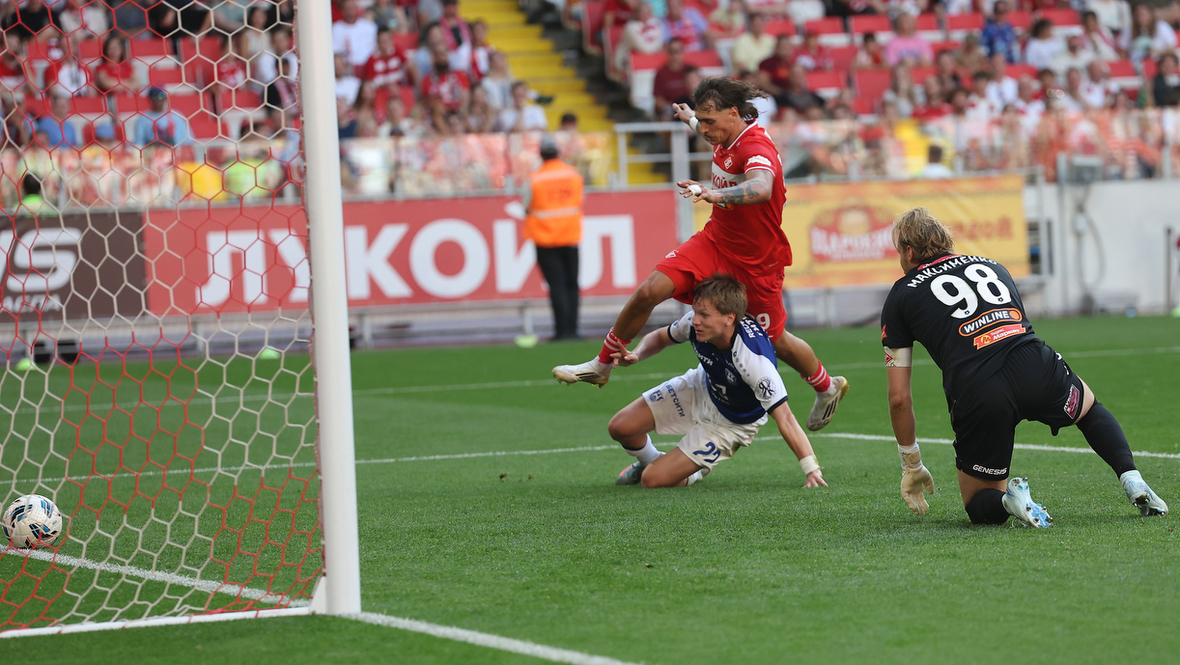 Три гола от «Балтики» и два удаления от Карасева: «Спартак» разгромлен в Москве