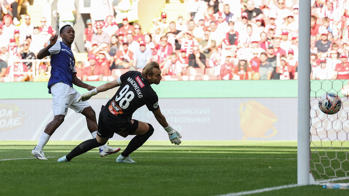 Брайан Хиль и Александр Максименко.