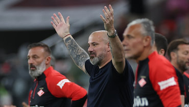 Деян Станкович.