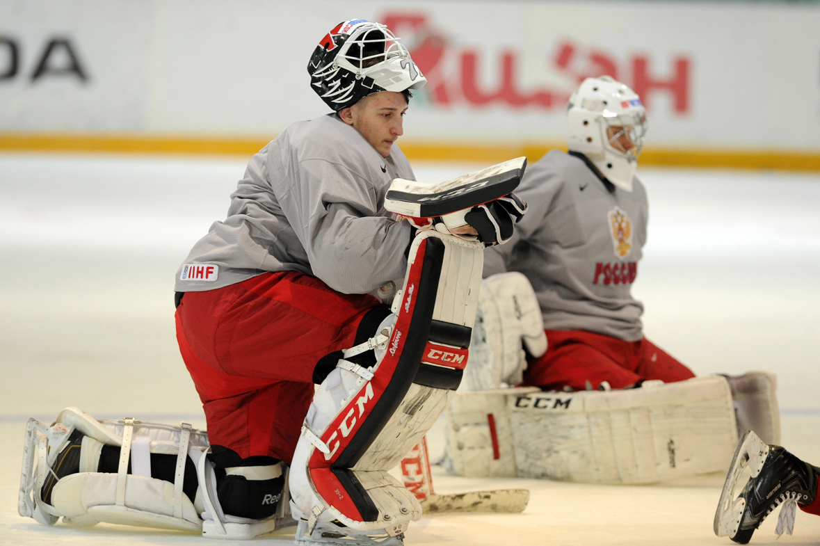 Денис Костин. Хоккеист Денис Костин