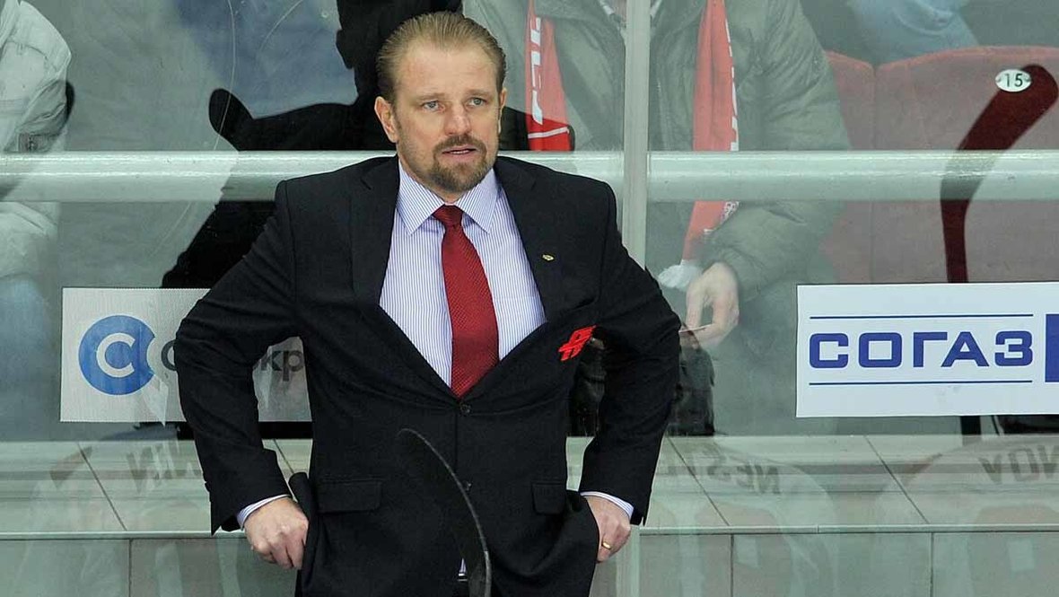 Петри Матикайнен. Бывший главный тренер «Авангарда» Петри Матикайнен