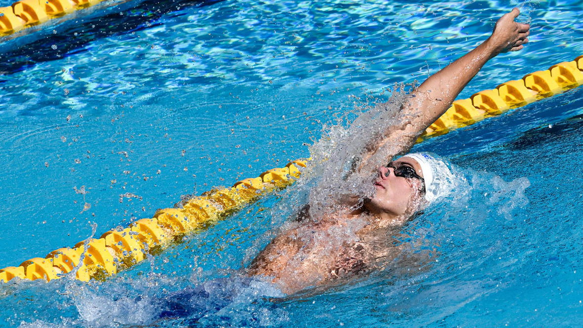 Пловец Мирон Лифинцев