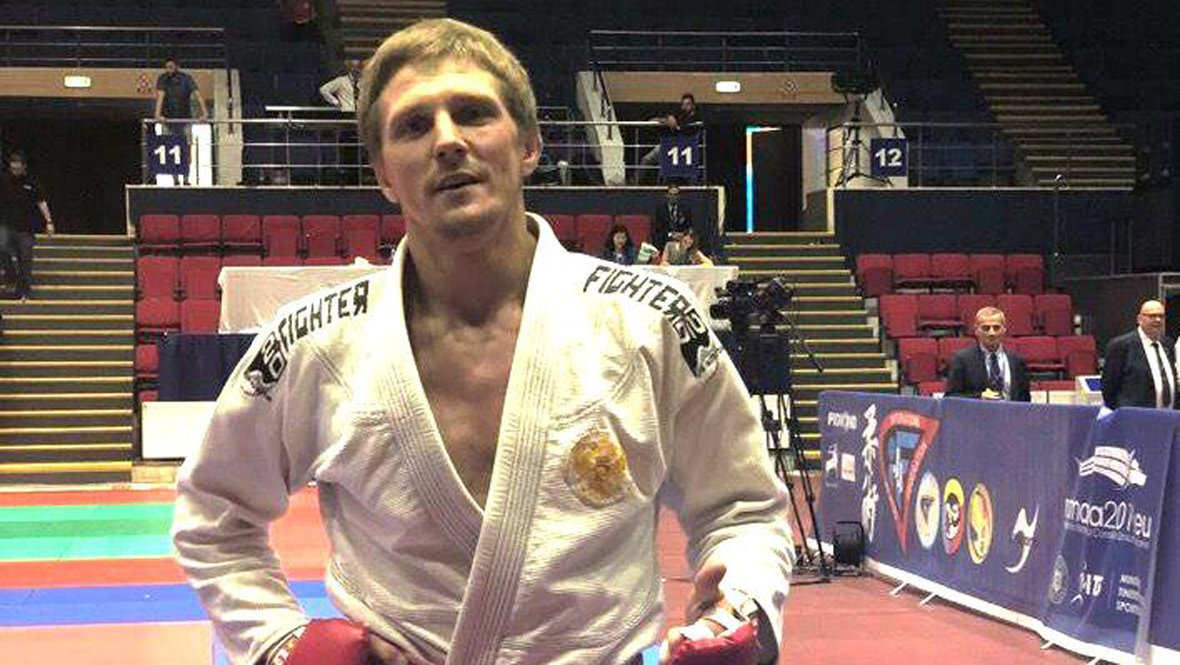 Тренер по джиу-джитсу Дмитрий Бешенец