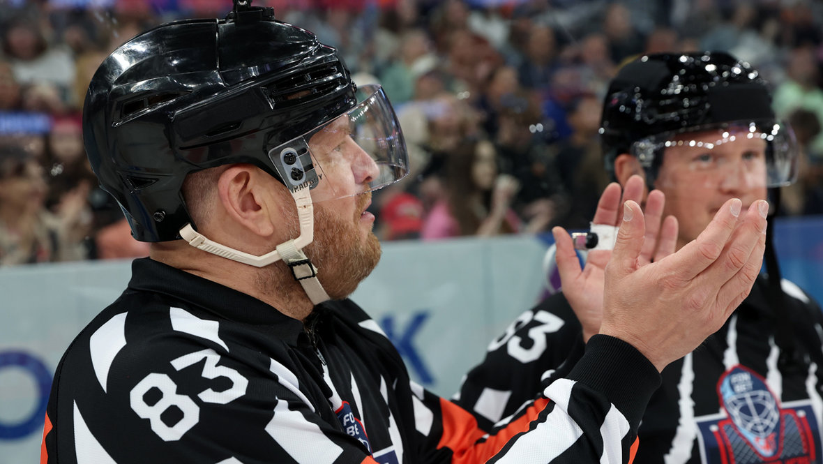 Алексей Анисимов. Главный арбитр КХЛ Алексей Анисимов