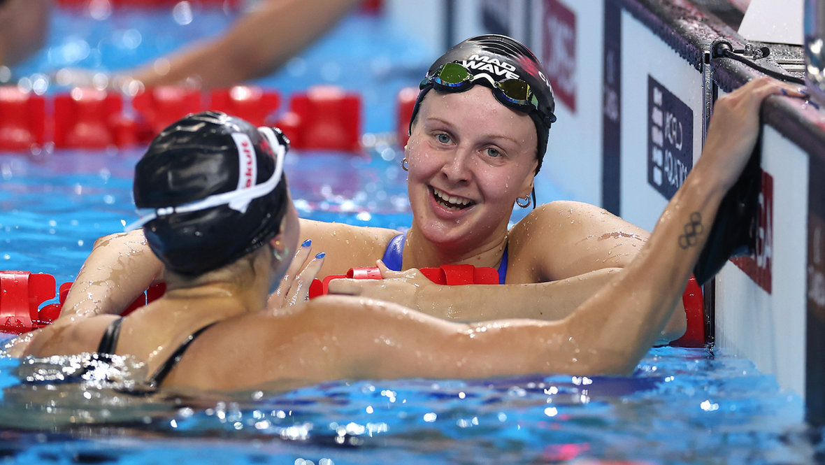 Пловчихи Кейт Дугласс и Евгения Чикунова