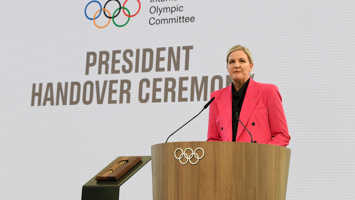 Кирсти Ковентри.