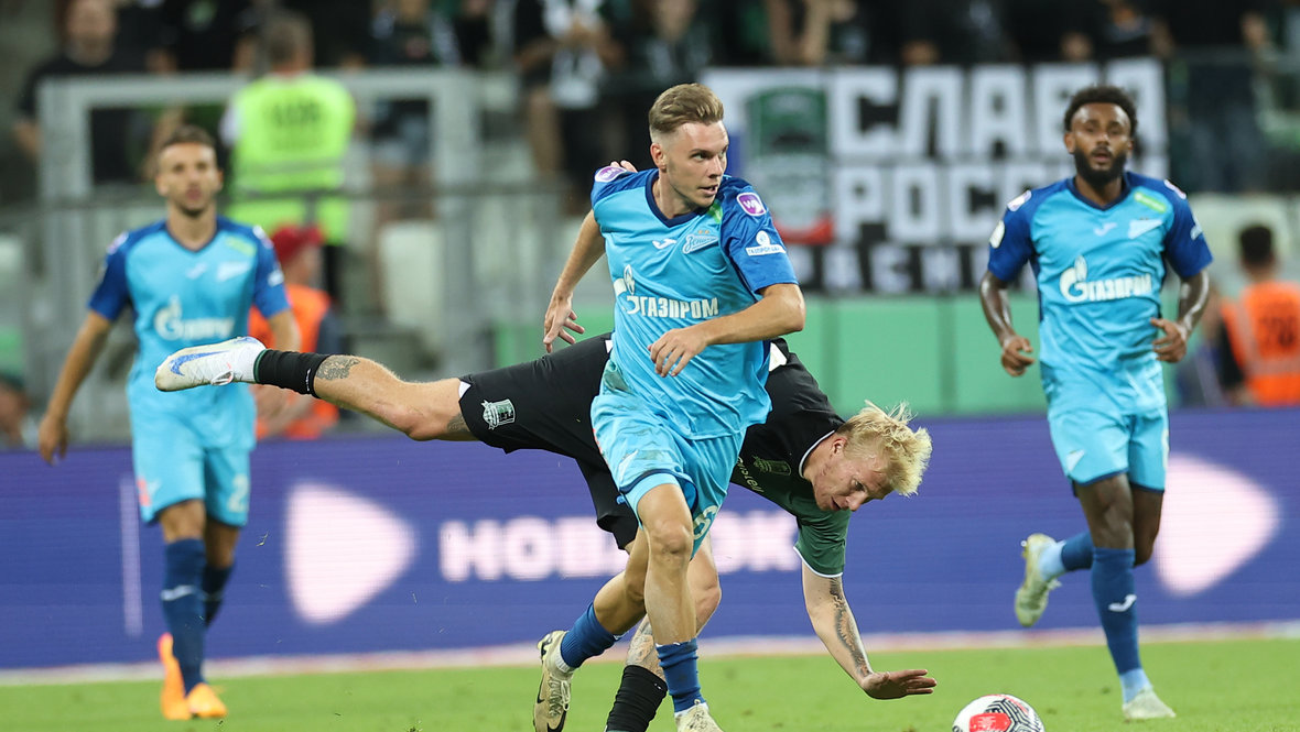 Максим Глушенков.