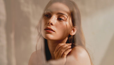 Девушка с чистой кожей