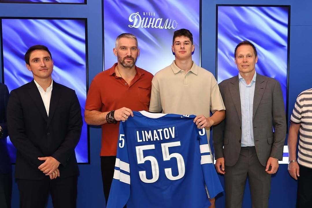 Курбан Лиъматов с Александром Овечкиным.