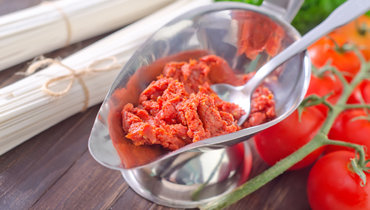 Почему перетертые томаты полезны для женщин.