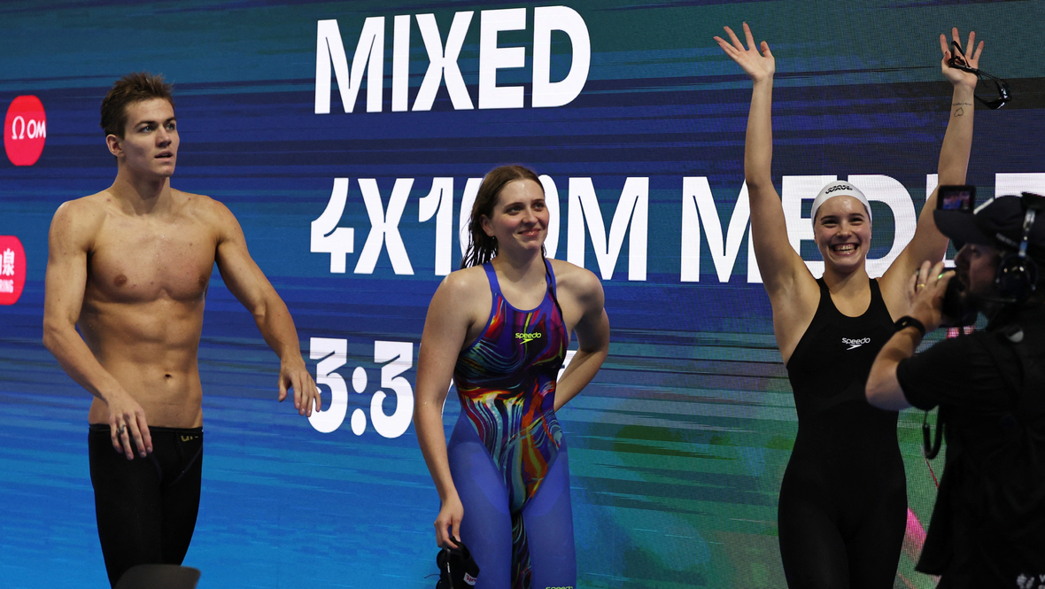 Мирон Лифинцев, Дарья Клепикова и Дарья Трофимова.