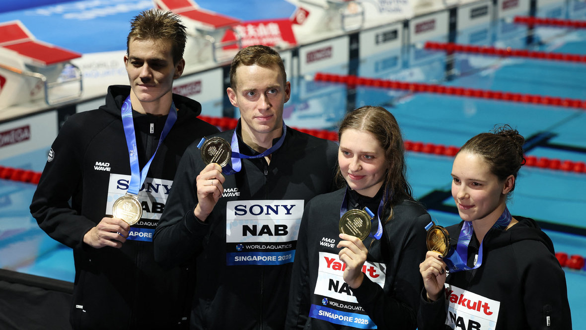 Мирон Лифинцев, Кирилл Пригода, Дарья Клепикова и Дарья Трофимова.