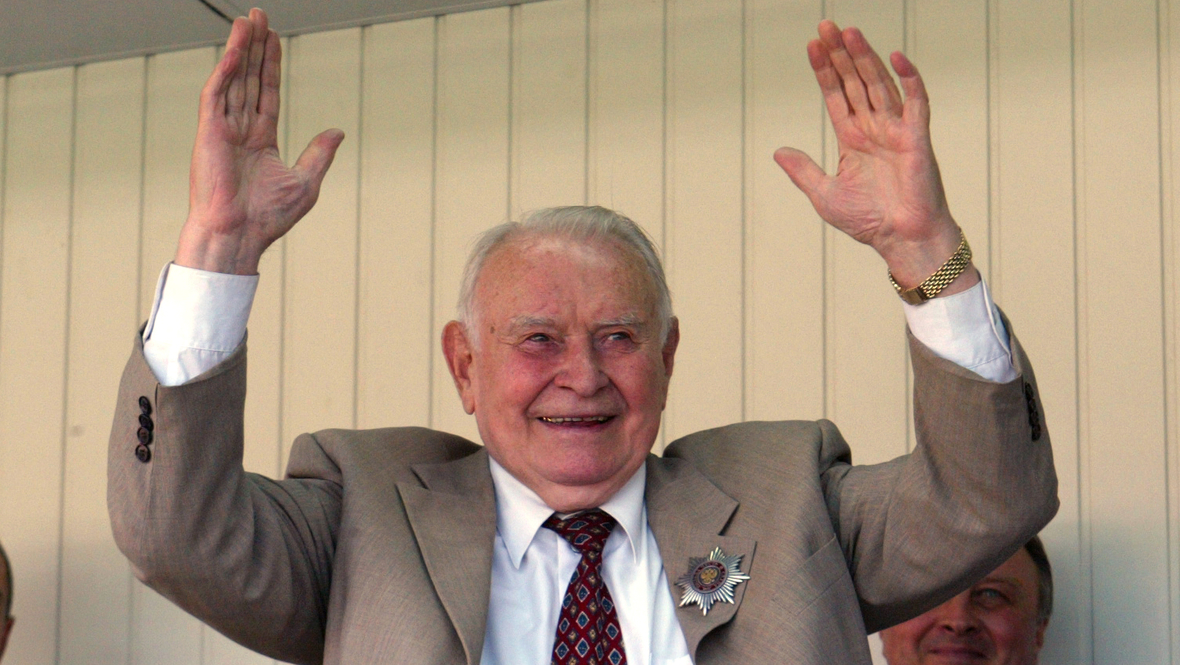 Константин Бесков.