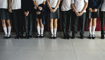 Стилист рассказала, как собрать стильный образ ребенку на 1 сентября