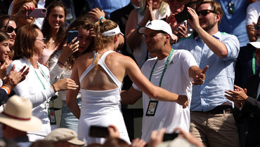 Елена Рыбакина и Стефано Вуков.