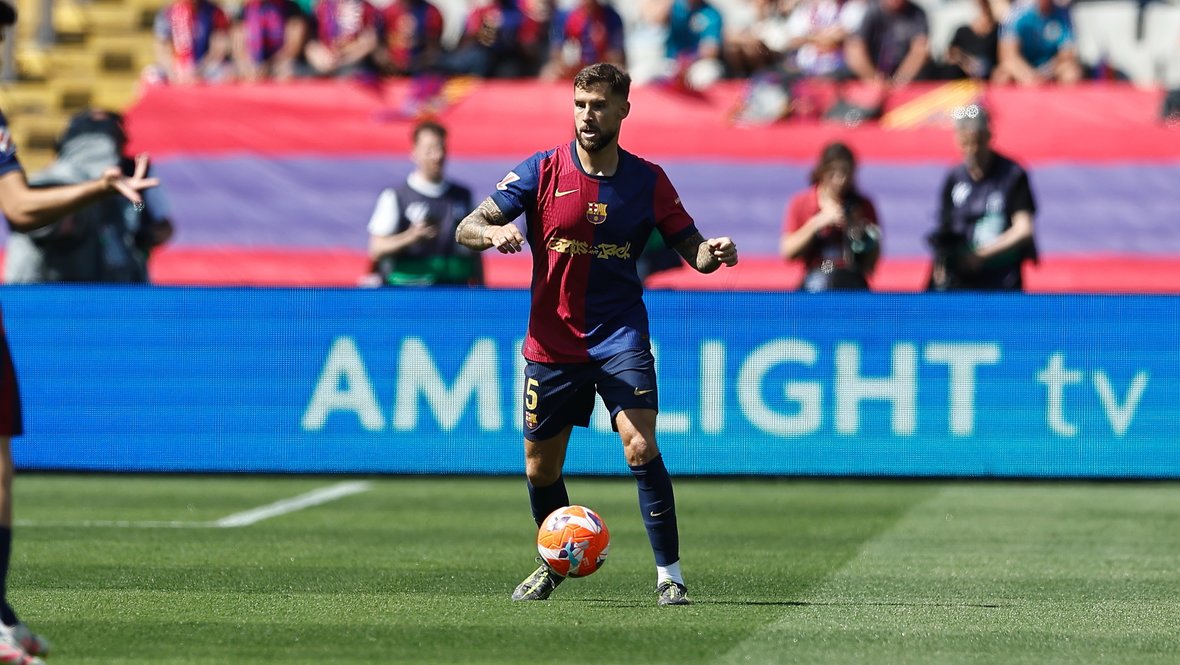 Иньиго Мартинес.