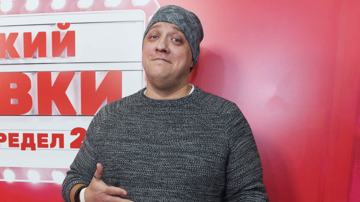 Роман Попов