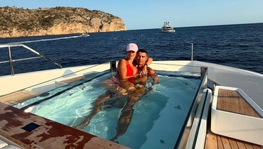 Раскрыта стоимость помолвочного кольца возлюбленной Роналду