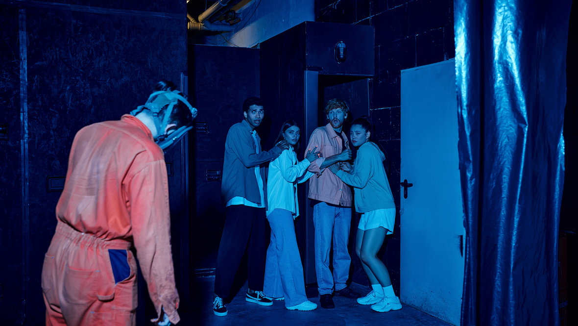 Компания на квесте