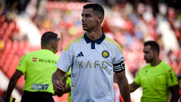 Роналду приводит мировых звезд в «Аль-Наср». Криштиану все еще не чемпион и собирается это исправить