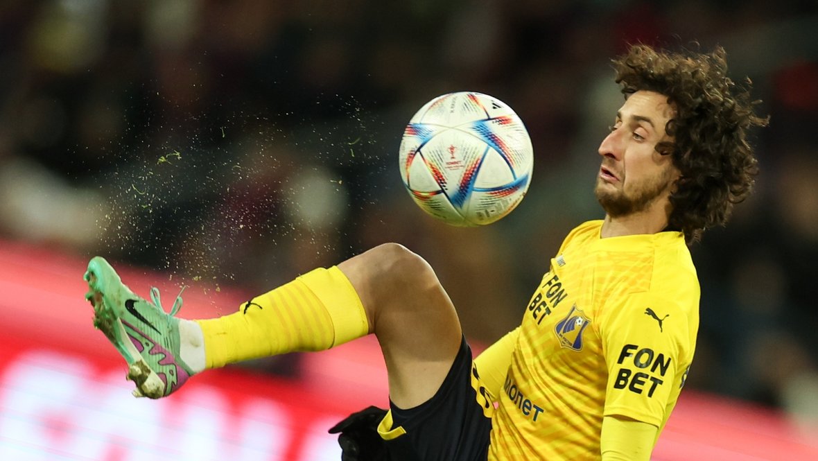 Хорен Байрамян.