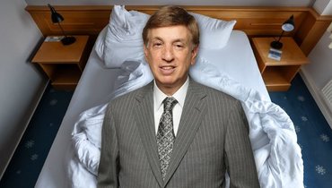 Один из самых известных баскетбольных комментаторов Северной Америки чуть не закончил карьеру из-за любви к экзотическим развлечениям.