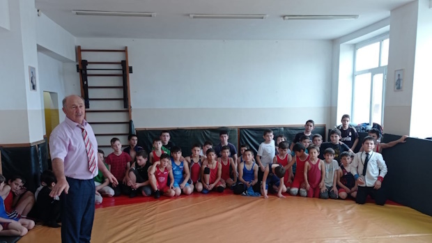 Лечи Голтаков на тренировке.