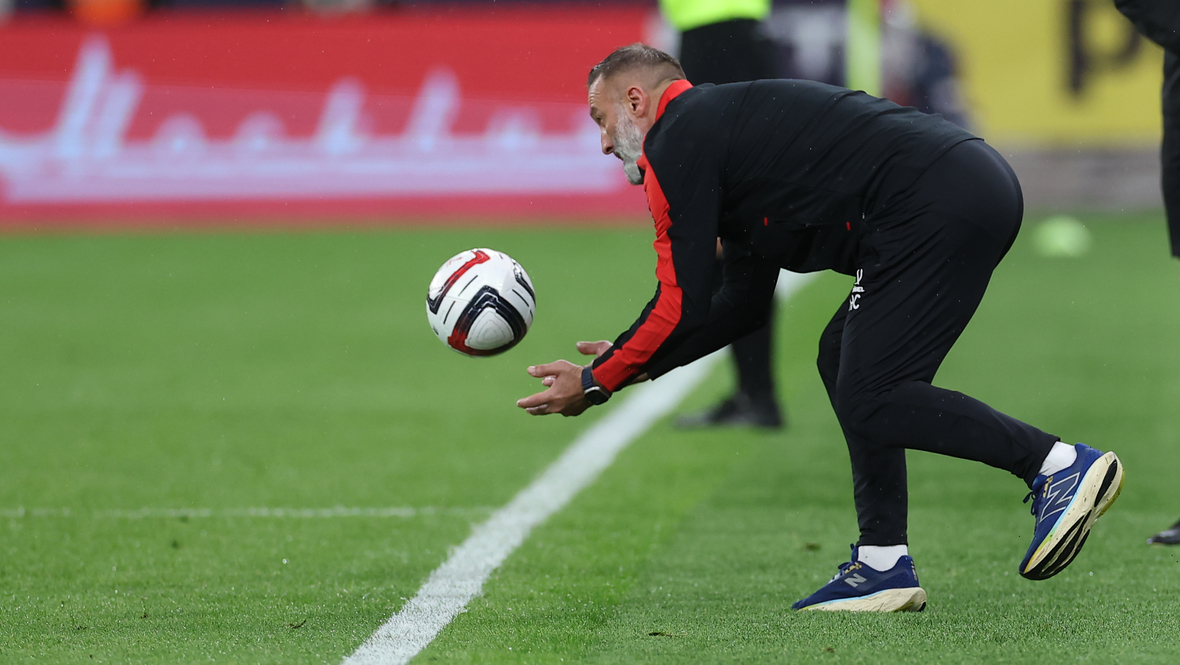 Тренер «Спартака Ненад Сакич.