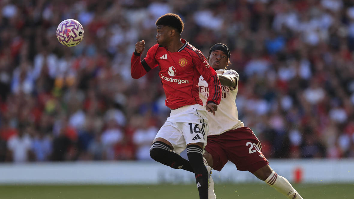 Амад Диалло и Нони Мадуэке.