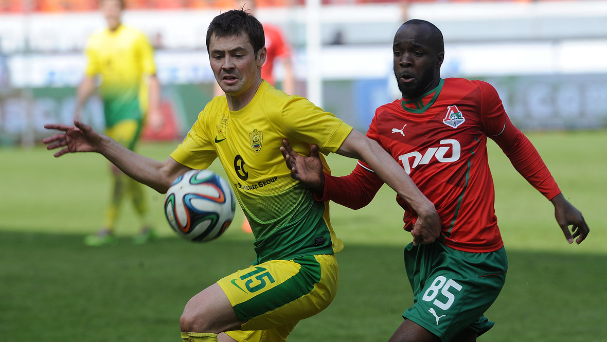 Динияр Билялетдинов и Лассана Диарра.