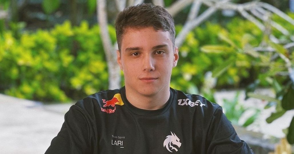 Денис larl Сигитов.