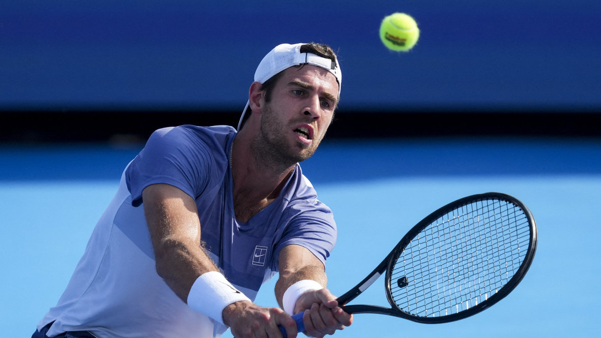 Карен Хачанов.