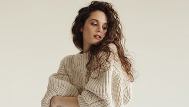 Стилист назвала три вещи, которые будут неактуальны осенью 2025 года