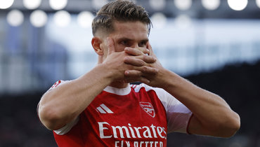 Дьекереш сделал «Арсенал» лидером АПЛ, фирменный камбэк «Барселоны», Де Брейне уже забивает за «Наполи»