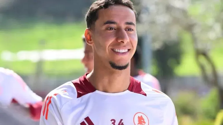 Анасс Салах-Эддин.